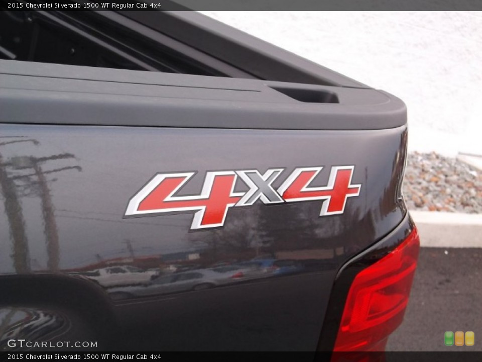 2015 Chevrolet Silverado 1500 Custom Badge and Logo Photo #99256405