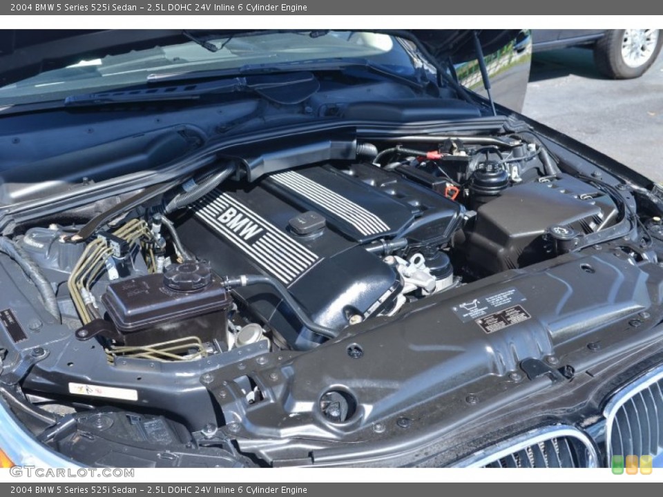 2.5L DOHC 24V Inline 6 Cylinder 2004 BMW 5 Series Engine
