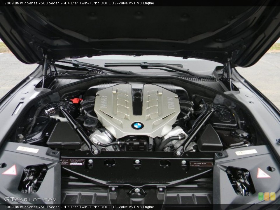 4.4 Liter Twin-Turbo DOHC 32-Valve VVT V8 2009 BMW 7 Series Engine