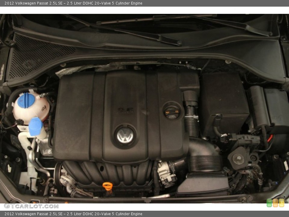 2.5 Liter DOHC 20-Valve 5 Cylinder Engine for the 2012 Volkswagen Passat #102103977