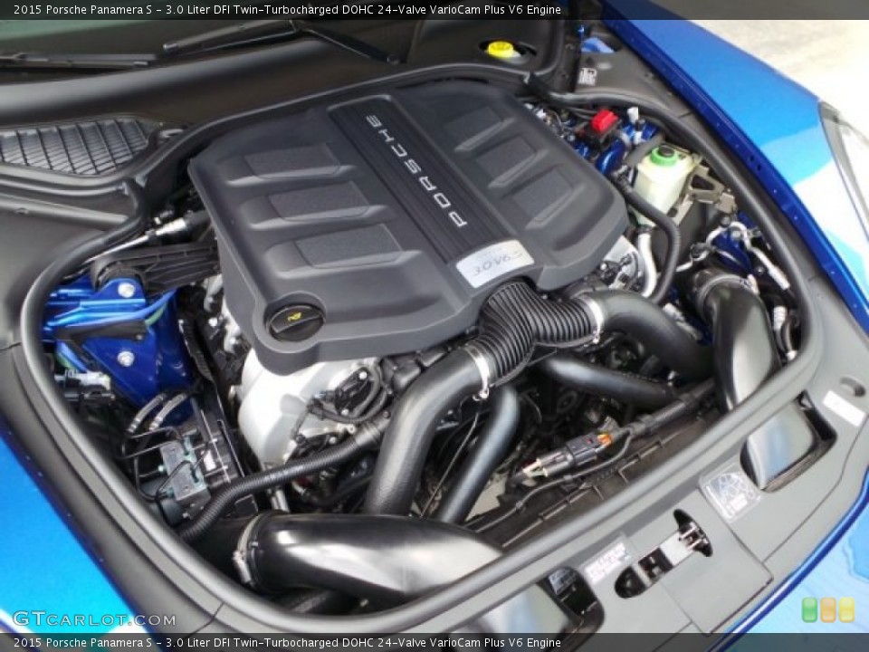 3.0 Liter DFI Twin-Turbocharged DOHC 24-Valve VarioCam Plus V6 Engine for the 2015 Porsche Panamera #102784084