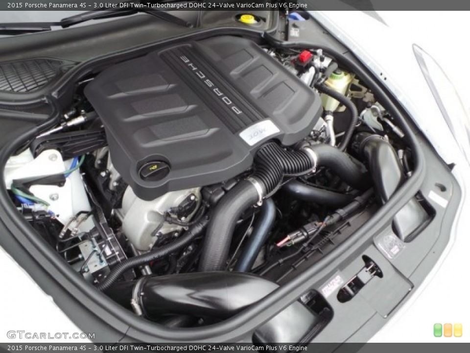 3.0 Liter DFI Twin-Turbocharged DOHC 24-Valve VarioCam Plus V6 Engine for the 2015 Porsche Panamera #102784787