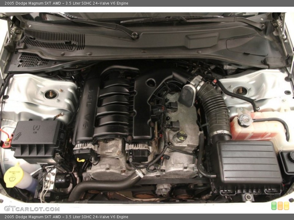 3.5 Liter SOHC 24-Valve V6 Engine for the 2005 Dodge Magnum #103034506