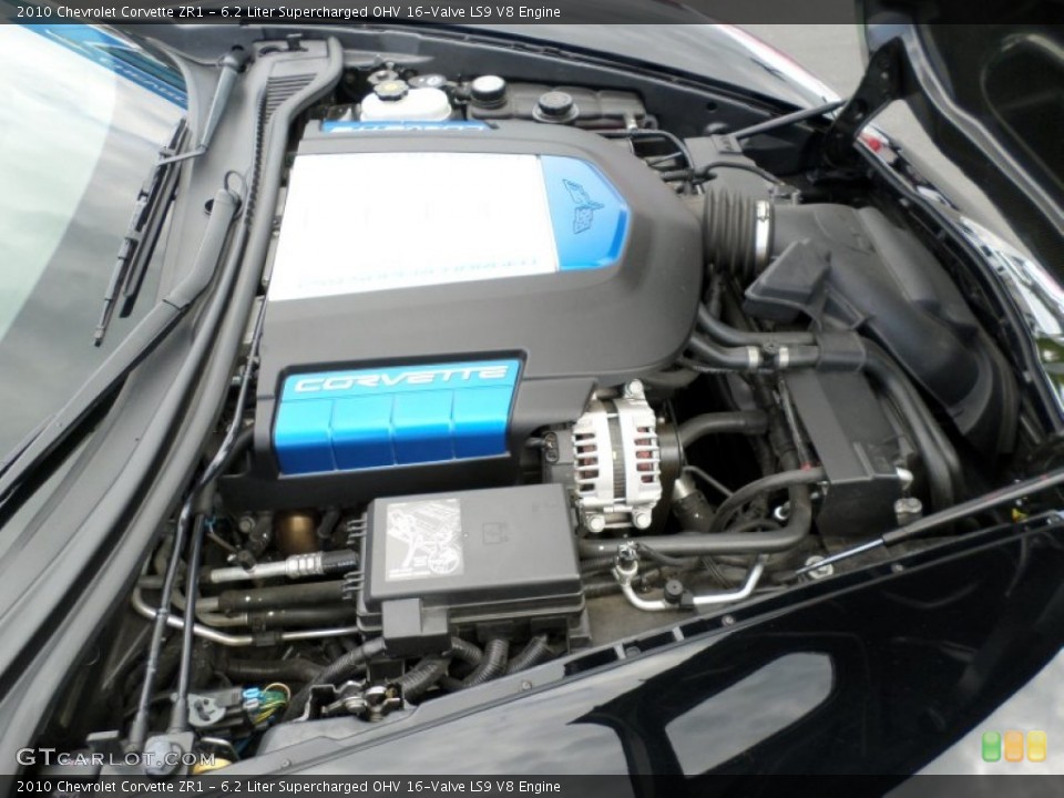 6.2 Liter Supercharged OHV 16-Valve LS9 V8 2010 Chevrolet Corvette Engine