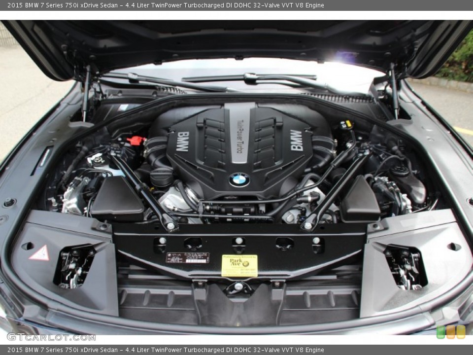 4.4 Liter TwinPower Turbocharged DI DOHC 32-Valve VVT V8 Engine for the 2015 BMW 7 Series #103877793
