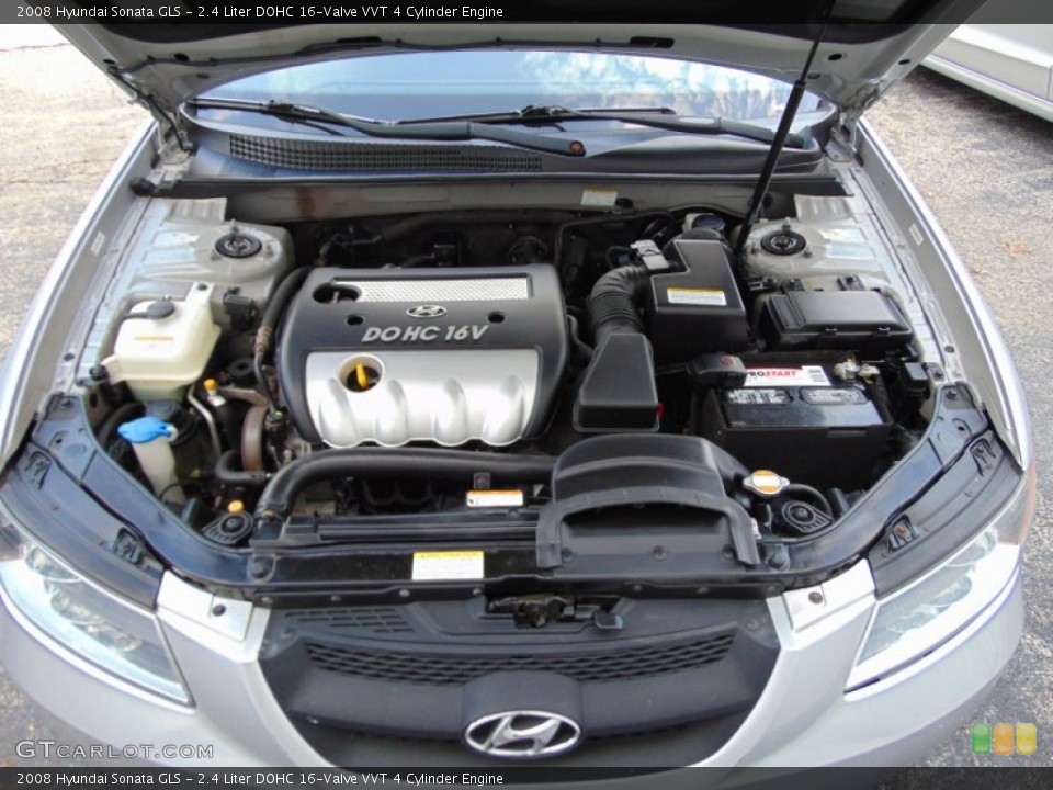 2.4 Liter DOHC 16-Valve VVT 4 Cylinder 2008 Hyundai Sonata Engine