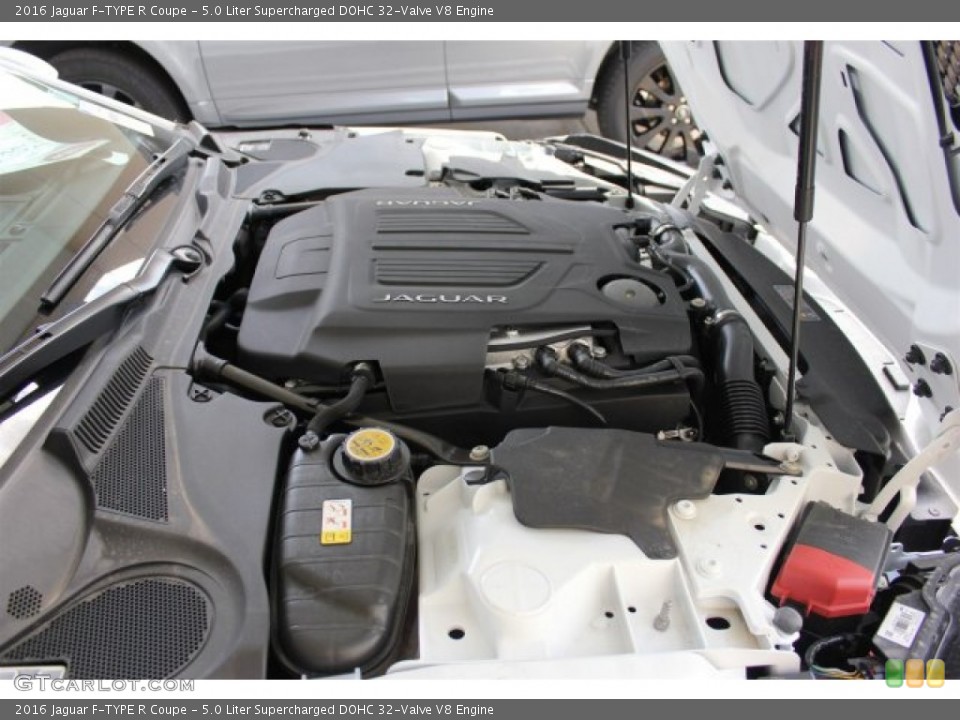 5.0 Liter Supercharged DOHC 32-Valve V8 Engine for the 2016 Jaguar F-TYPE #105656862