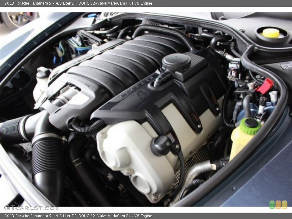 4.8 Liter DFI DOHC 32-Valve VarioCam Plus V8 Engine for the 2013 Porsche Panamera #106964205