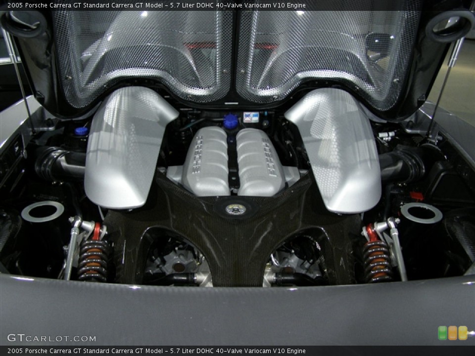 5.7 Liter DOHC 40-Valve Variocam V10 Engine for the 2005 Porsche Carrera GT #107214
