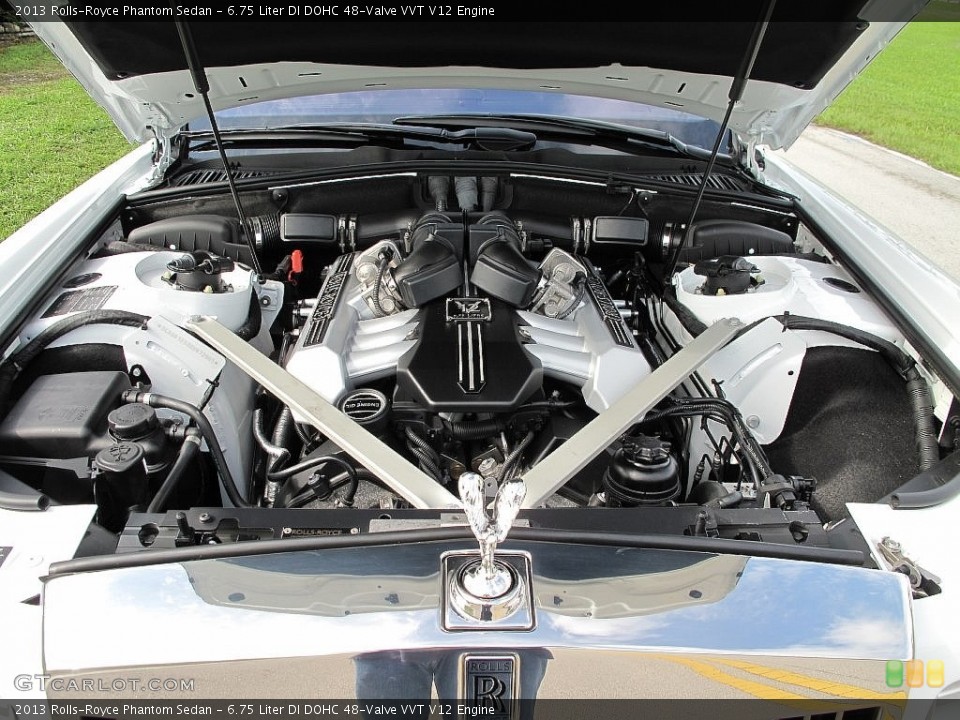 6.75 Liter DI DOHC 48-Valve VVT V12 2013 Rolls-Royce Phantom Engine
