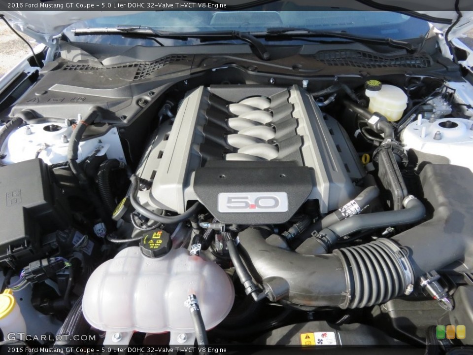 5.0 Liter DOHC 32-Valve Ti-VCT V8 Engine for the 2016 Ford Mustang #109302046