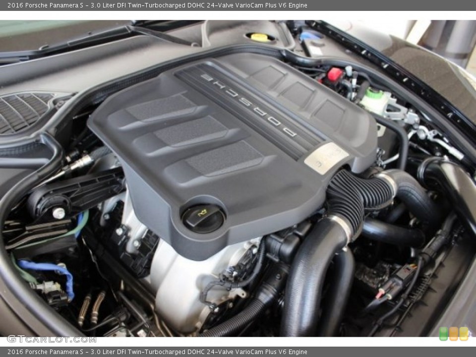 3.0 Liter DFI Twin-Turbocharged DOHC 24-Valve VarioCam Plus V6 2016 Porsche Panamera Engine