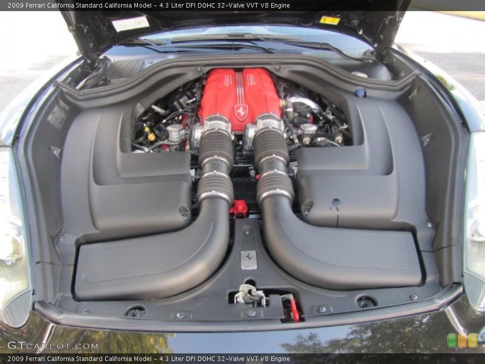 4.3 Liter DPI DOHC 32-Valve VVT V8 2009 Ferrari California Engine