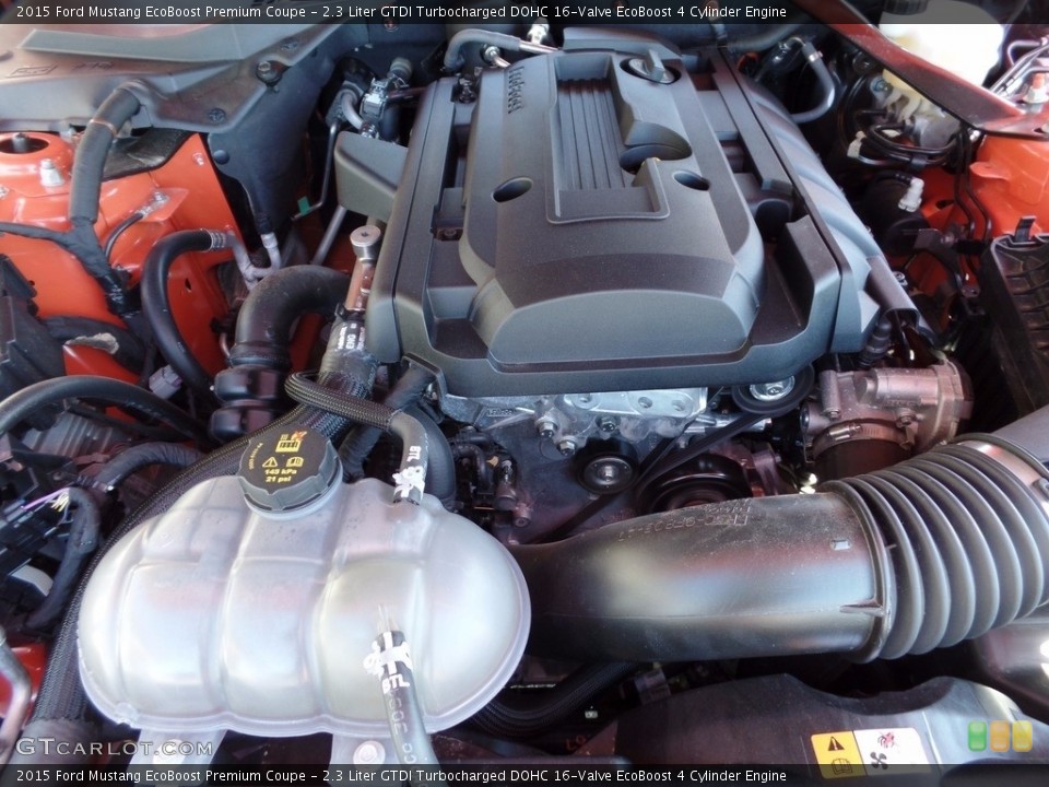 2.3 Liter GTDI Turbocharged DOHC 16-Valve EcoBoost 4 Cylinder Engine for the 2015 Ford Mustang #112036711