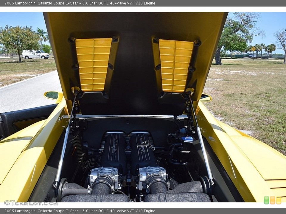 5.0 Liter DOHC 40-Valve VVT V10 Engine for the 2006 Lamborghini Gallardo #112636956