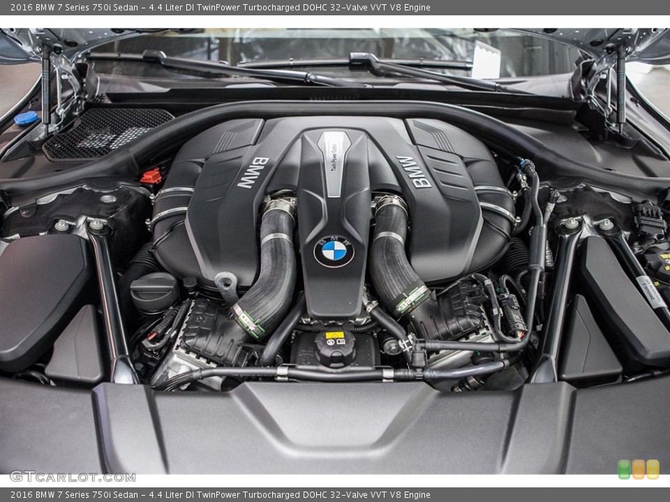 4.4 Liter DI TwinPower Turbocharged DOHC 32-Valve VVT V8 Engine for the 2016 BMW 7 Series #113149124