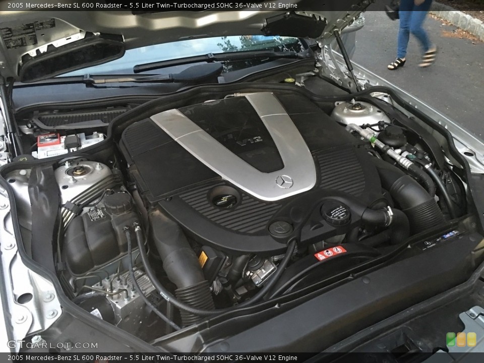 5.5 Liter Twin-Turbocharged SOHC 36-Valve V12 2005 Mercedes-Benz SL Engine