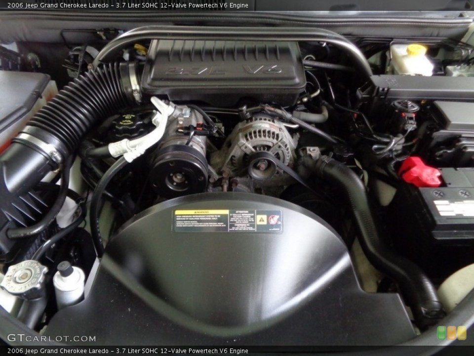 3.7 Liter SOHC 12-Valve Powertech V6 Engine for the 2006 Jeep Grand Cherokee #115509562