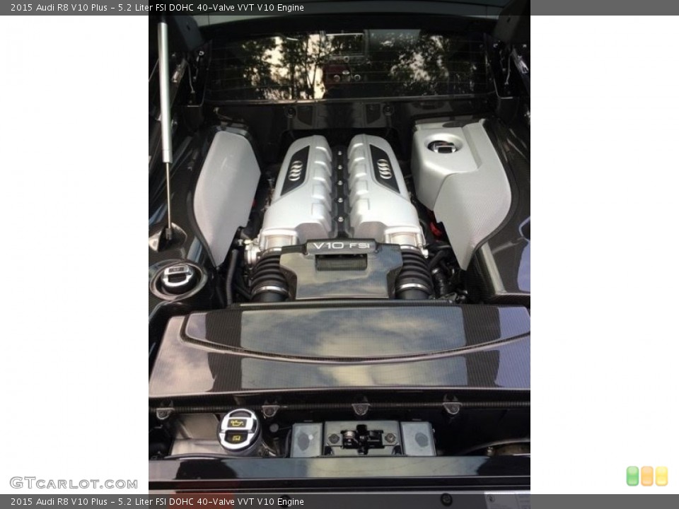 5.2 Liter FSI DOHC 40-Valve VVT V10 Engine for the 2015 Audi R8 #115534946
