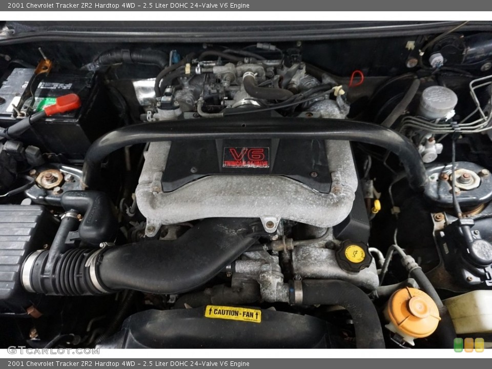 2.5 Liter DOHC 24-Valve V6 Engine for the 2001 Chevrolet Tracker #116242949
