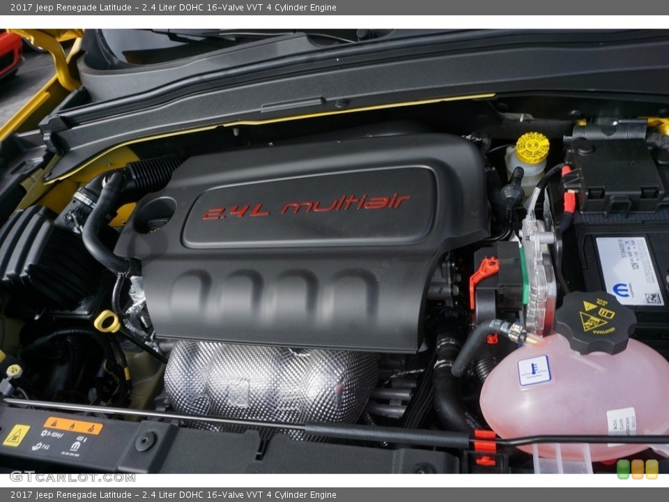 2.4 Liter DOHC 16-Valve VVT 4 Cylinder 2017 Jeep Renegade Engine