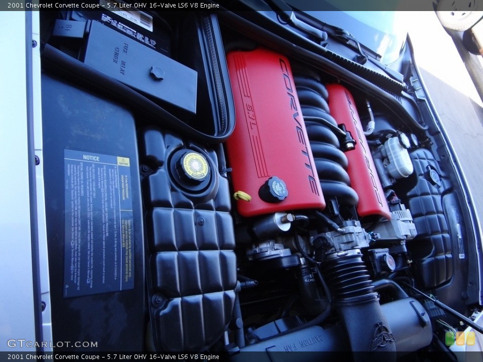 5.7 Liter OHV 16-Valve LS6 V8 2001 Chevrolet Corvette Engine