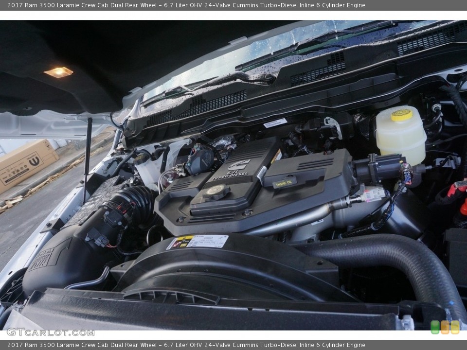 6.7 Liter OHV 24-Valve Cummins Turbo-Diesel Inline 6 Cylinder Engine for the 2017 Ram 3500 #119600427