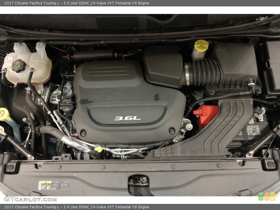 3.6 Liter DOHC 24-Valve VVT Pentastar V6 Engine for the 2017 Chrysler Pacifica #119750500