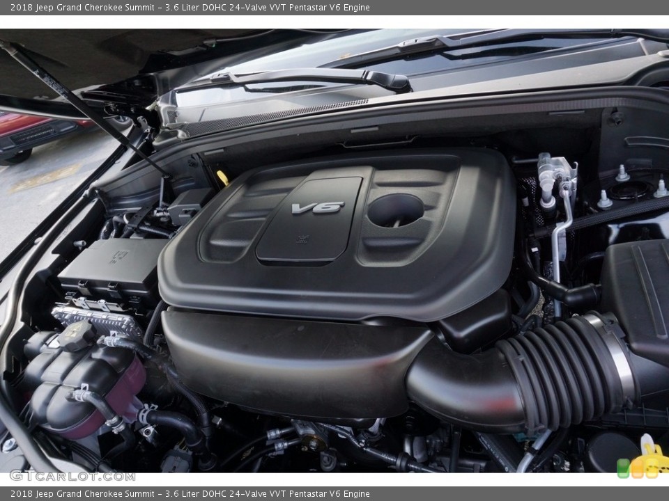 3.6 Liter DOHC 24-Valve VVT Pentastar V6 Engine for the 2018 Jeep Grand Cherokee #122490825