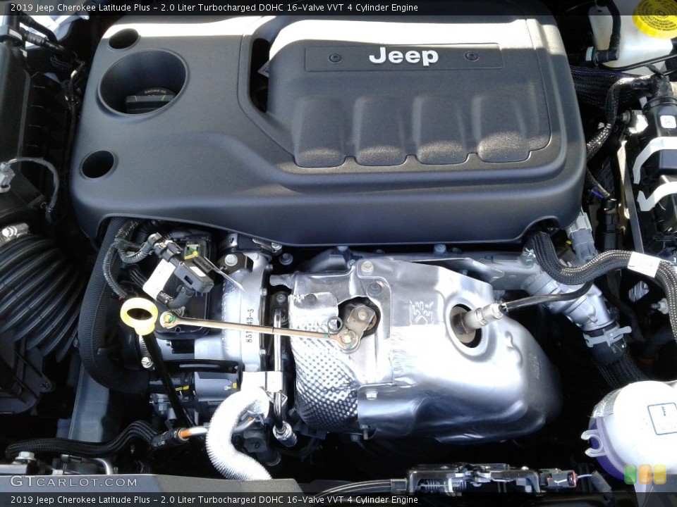 2.0 Liter Turbocharged DOHC 16-Valve VVT 4 Cylinder 2019 Jeep Cherokee Engine