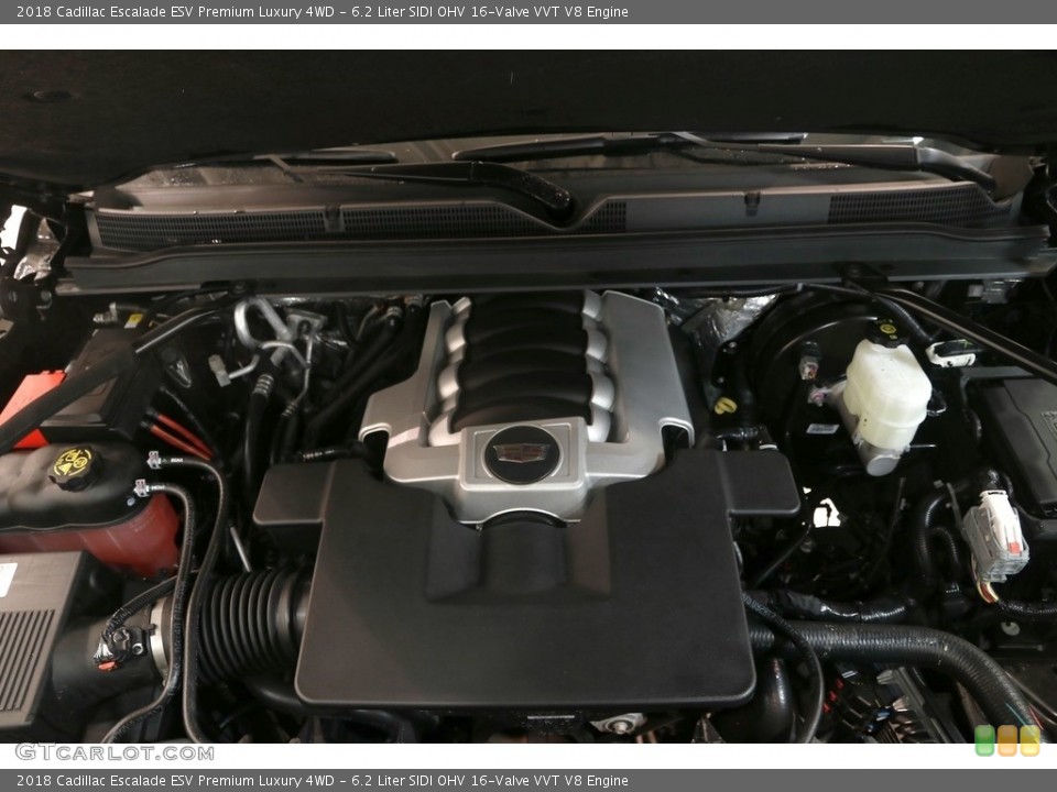 6.2 Liter SIDI OHV 16-Valve VVT V8 Engine for the 2018 Cadillac Escalade #126320163