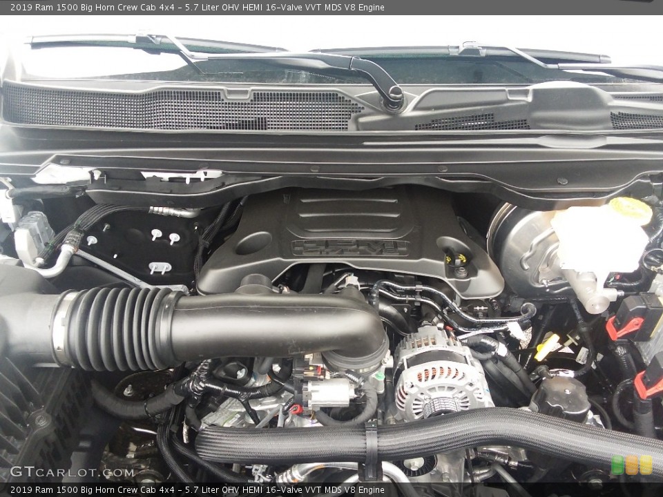 5.7 Liter OHV HEMI 16-Valve VVT MDS V8 2019 Ram 1500 Engine