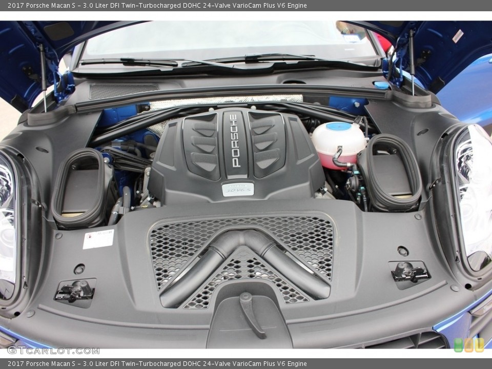 3.0 Liter DFI Twin-Turbocharged DOHC 24-Valve VarioCam Plus V6 Engine for the 2017 Porsche Macan #126962252