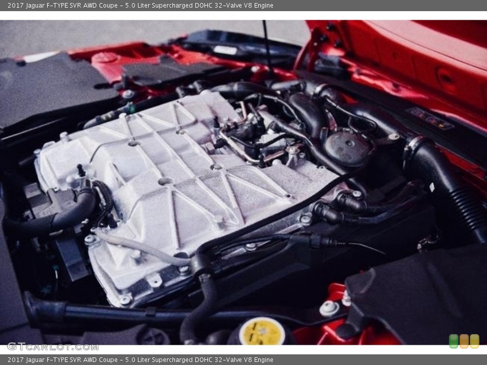 5.0 Liter Supercharged DOHC 32-Valve V8 Engine for the 2017 Jaguar F-TYPE #127590148