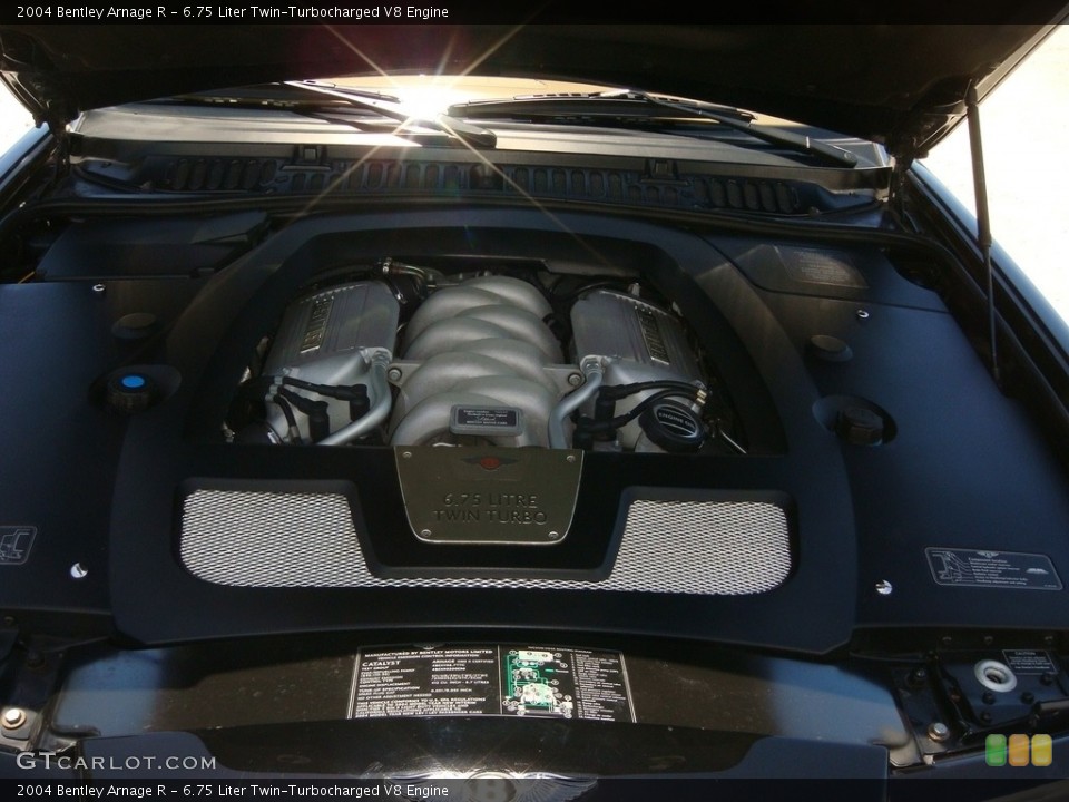 6.75 Liter Twin-Turbocharged V8 2004 Bentley Arnage Engine