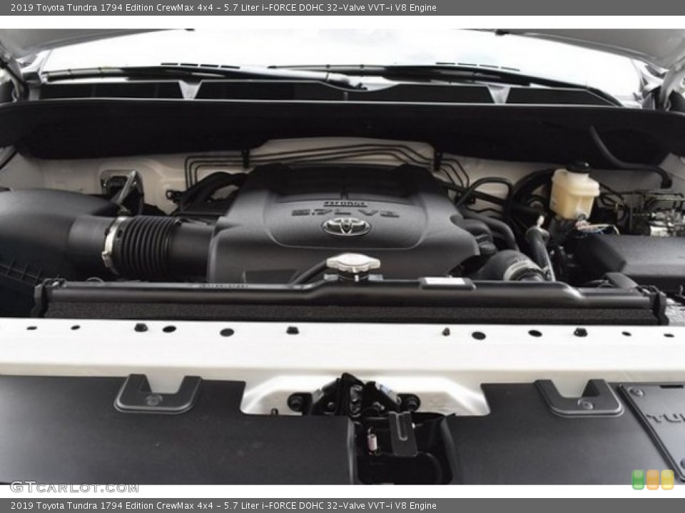 5.7 Liter i-FORCE DOHC 32-Valve VVT-i V8 2019 Toyota Tundra Engine