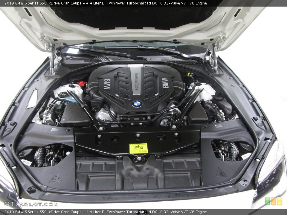 4.4 Liter DI TwinPower Turbocharged DOHC 32-Valve VVT V8 Engine for the 2019 BMW 6 Series #130452788