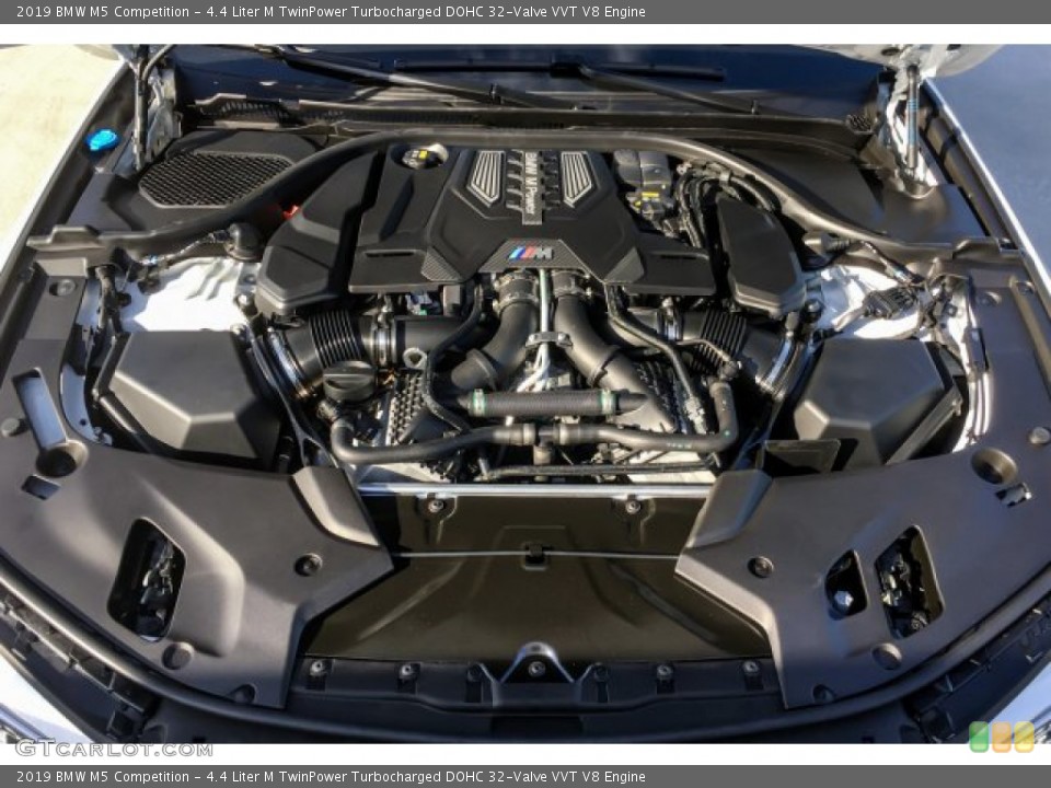 4.4 Liter M TwinPower Turbocharged DOHC 32-Valve VVT V8 Engine for the 2019 BMW M5 #131193441