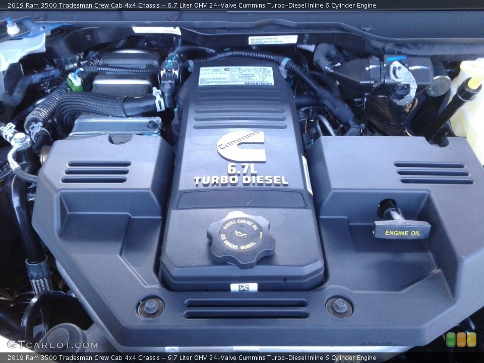 6.7 Liter OHV 24-Valve Cummins Turbo-Diesel Inline 6 Cylinder Engine for the 2019 Ram 3500 #132569282
