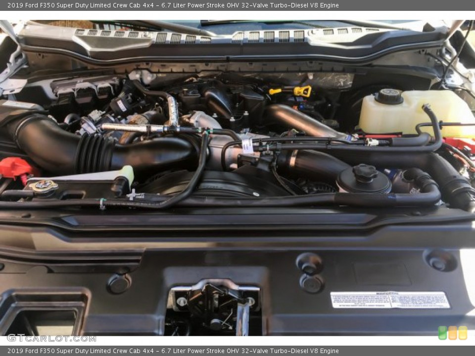 6.7 Liter Power Stroke OHV 32-Valve Turbo-Diesel V8 Engine for the 2019 Ford F350 Super Duty #132607273