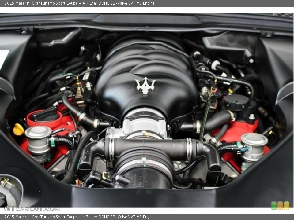 4.7 Liter DOHC 32-Valve VVT V8 2015 Maserati GranTurismo Engine