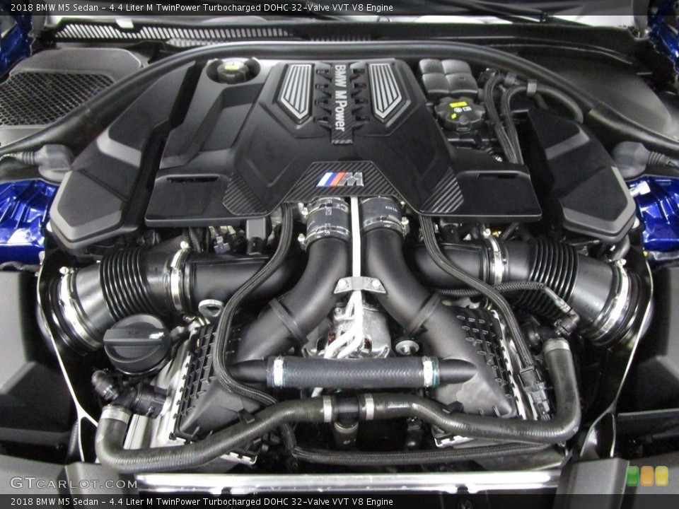 4.4 Liter M TwinPower Turbocharged DOHC 32-Valve VVT V8 Engine for the 2018 BMW M5 #133067173