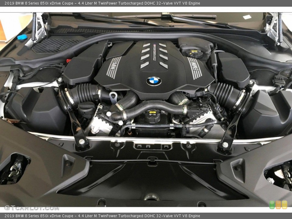 4.4 Liter M TwinPower Turbocharged DOHC 32-Valve VVT V8 Engine for the 2019 BMW 8 Series #133138795