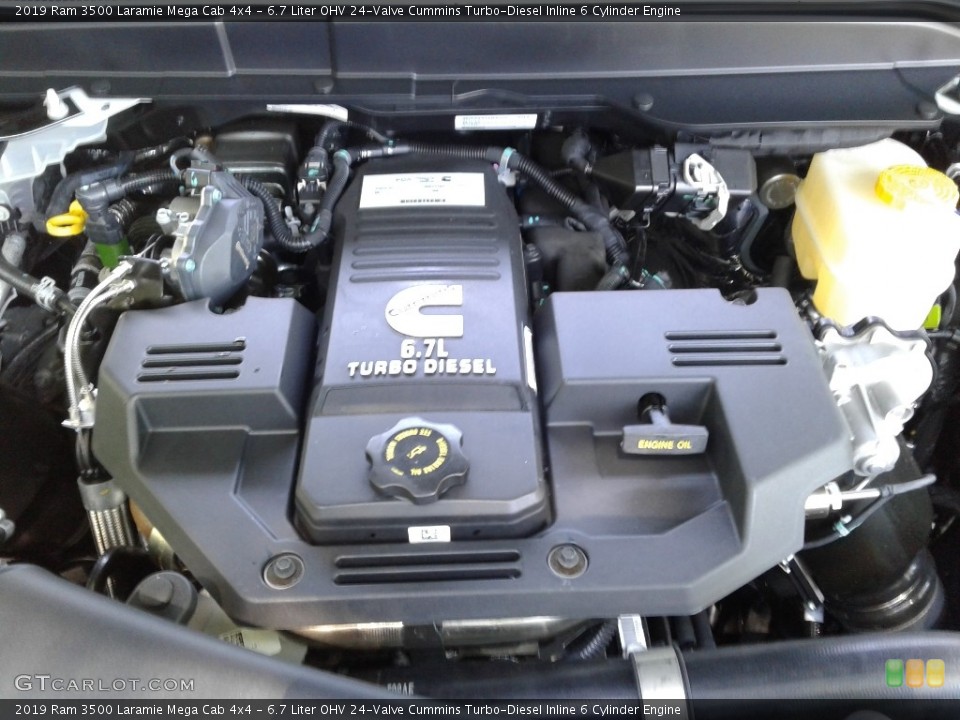 6.7 Liter OHV 24-Valve Cummins Turbo-Diesel Inline 6 Cylinder Engine for the 2019 Ram 3500 #133570096