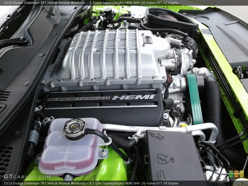 6.2 Liter Supercharged HEMI OHV 16-Valve VVT V8 Engine for the 2019 Dodge Challenger #134564076