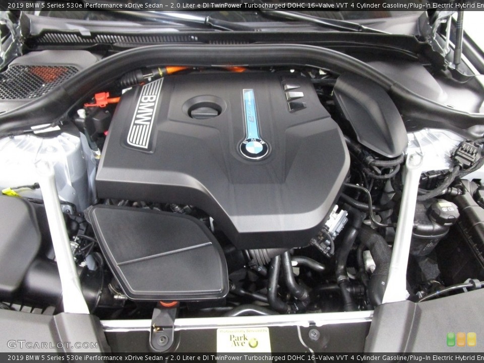 2.0 Liter e DI TwinPower Turbocharged DOHC 16-Valve VVT 4 Cylinder Gasoline/Plug-In Electric Hybrid Engine for the 2019 BMW 5 Series #134622624