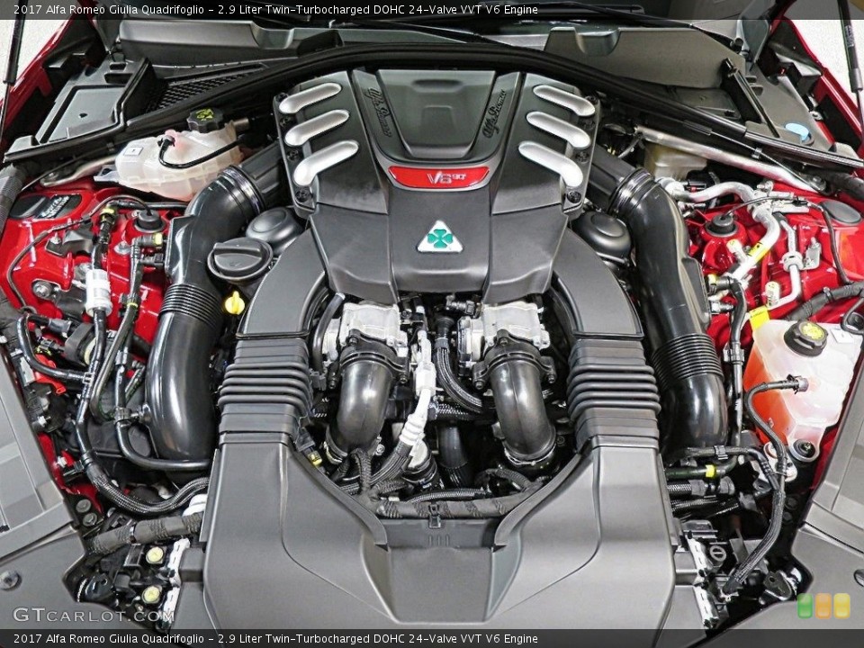 2.9 Liter Twin-Turbocharged DOHC 24-Valve VVT V6 2017 Alfa Romeo Giulia Engine