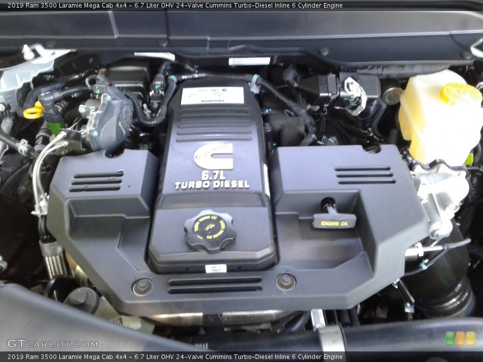 6.7 Liter OHV 24-Valve Cummins Turbo-Diesel Inline 6 Cylinder Engine for the 2019 Ram 3500 #135849077