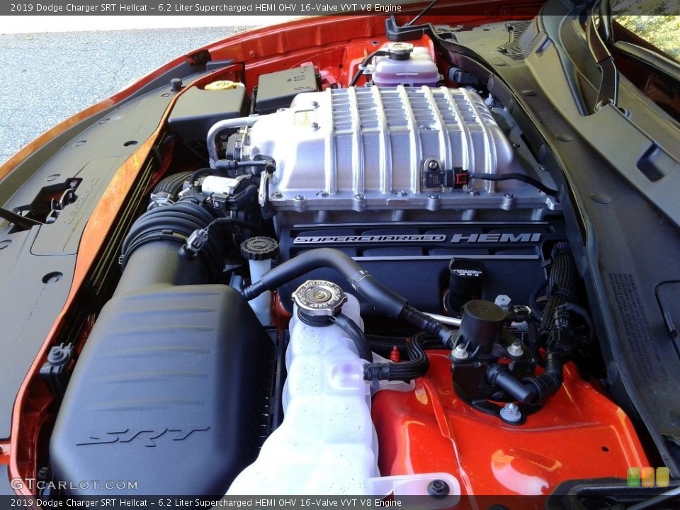 6.2 Liter Supercharged HEMI OHV 16-Valve VVT V8 Engine for the 2019 Dodge Charger #135984110
