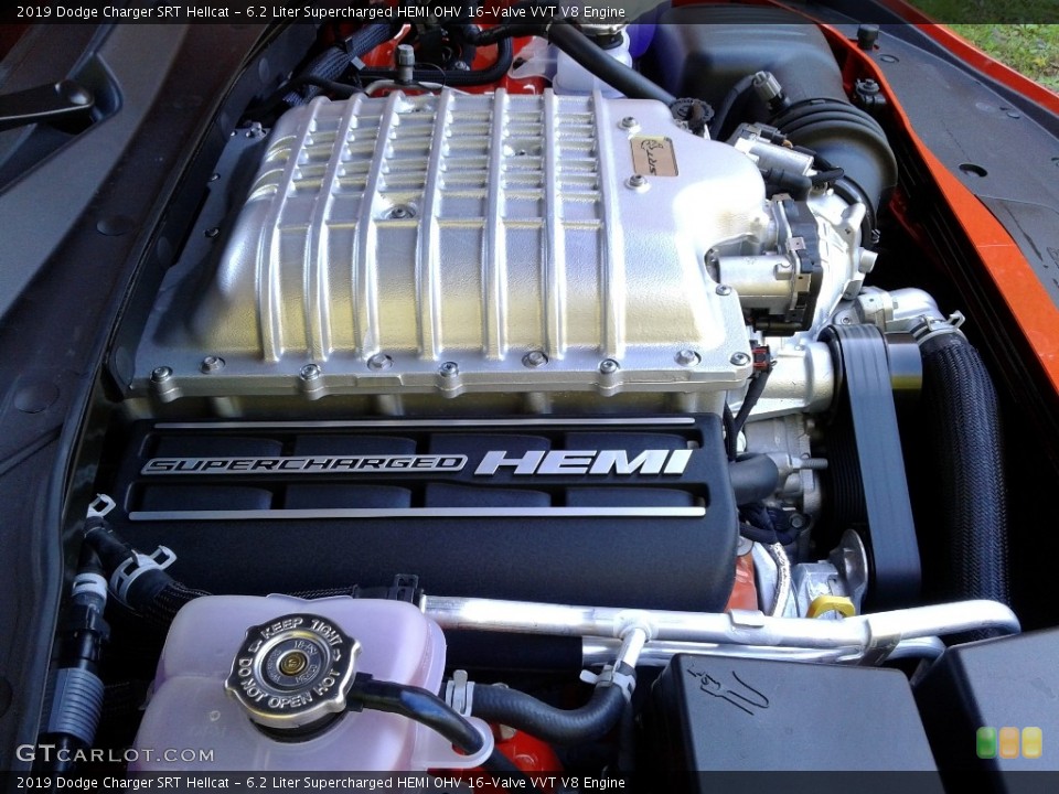 6.2 Liter Supercharged HEMI OHV 16-Valve VVT V8 Engine for the 2019 Dodge Charger #135984170